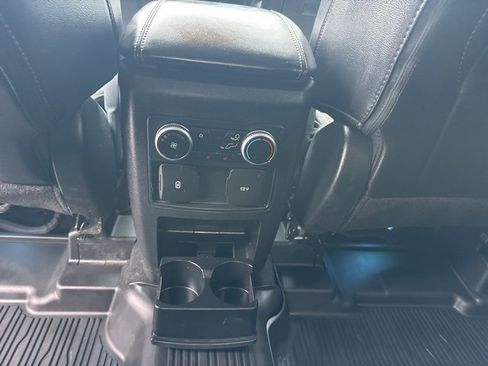Used 2023 Ford Explorer Limited image 14