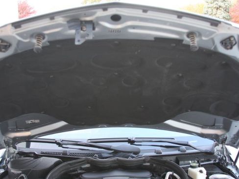 Used 2013 Mercedes-Benz C 300 Sport image 16