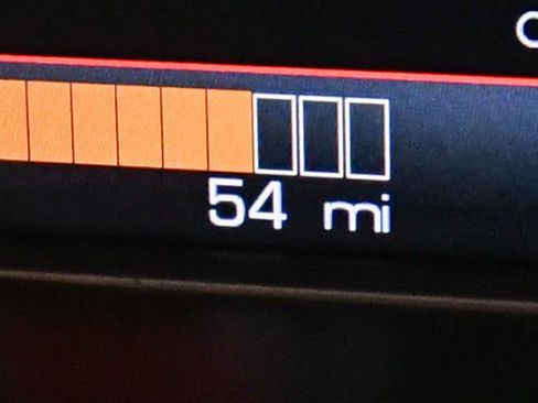 Certified 2021 Ferrari F8 Tributo image 15