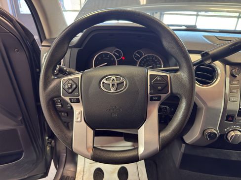Used 2016 Toyota Tundra SR5 AWD/4WD image 15