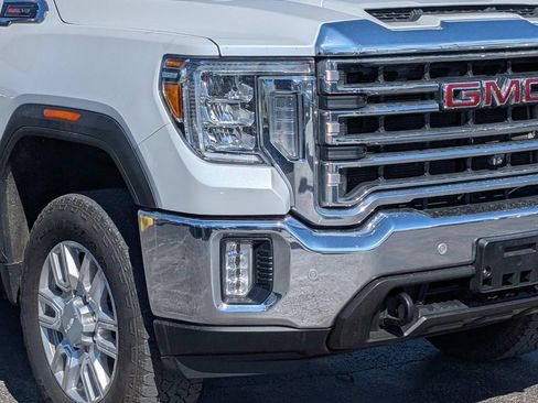 Used 2020 GMC Sierra 2500 SLT w/ SLT Premium Plus Package AWD/4WD image 6