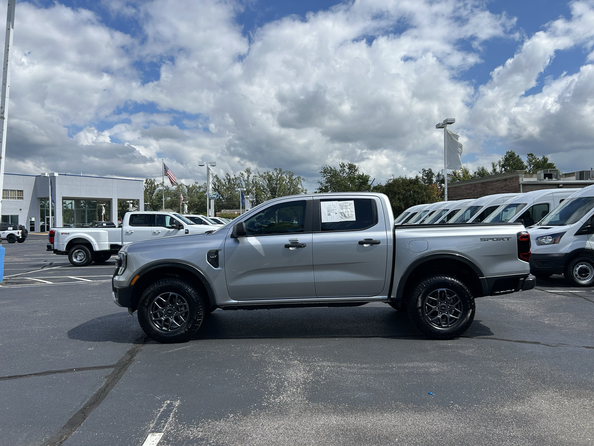 Certified 2024 Ford Ranger XLT w/ Equipment Group 301A High RWD image 4