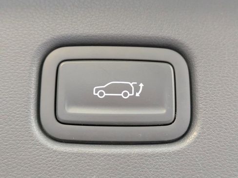 Used 2024 Hyundai Kona Limited image 14