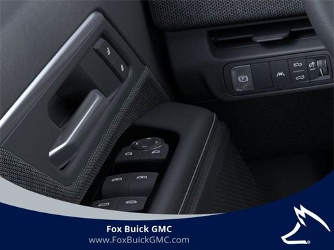 Used 2026 GMC Sierra EV Elevation image 22