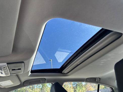 New 2025 Nissan Altima 2.5 SV w/ SV Premium Package image 4