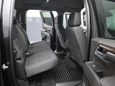 Used 2023 Chevrolet Silverado 1500 LT AWD/4WD image 30