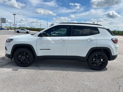New 2026 Jeep Compass Latitude
