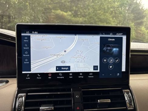 Certified 2022 Lincoln Navigator Reserve AWD/4WD image 18