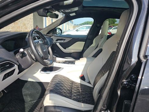 Used 2020 Jaguar F-PACE SVR AWD/4WD image 3