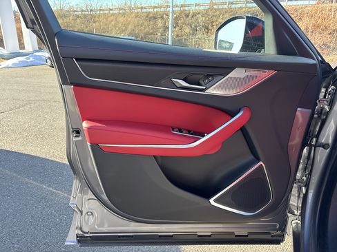 Used 2026 Jaguar F-PACE R-Dynamic S image 11