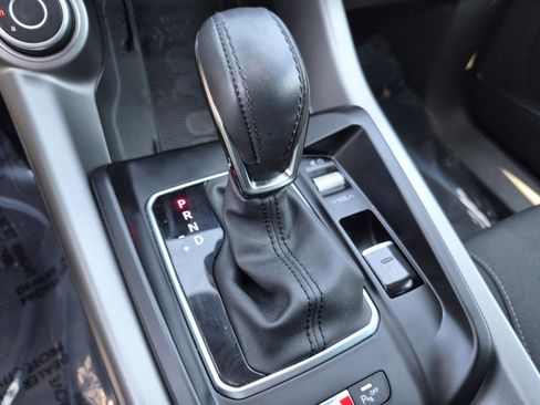 Used 2025 Alfa Romeo Tonale AWD/4WD image 33