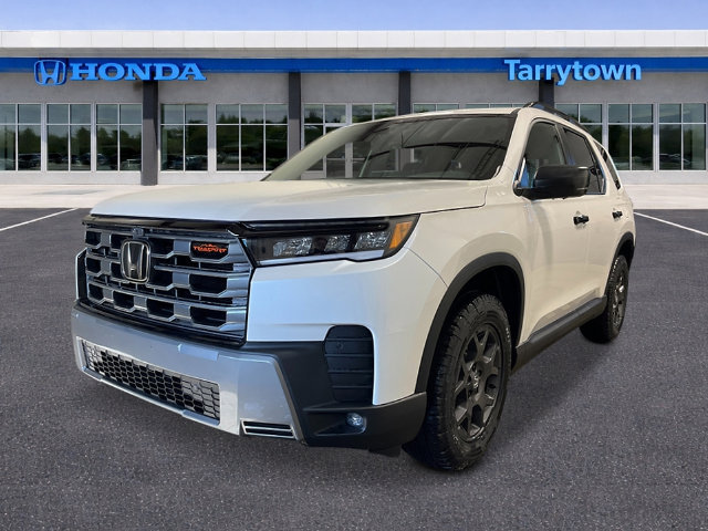 New 2026 Honda Pilot TrailSport image 1