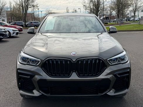 Used 2022 BMW X6 M50i w/ Executive Package image 3