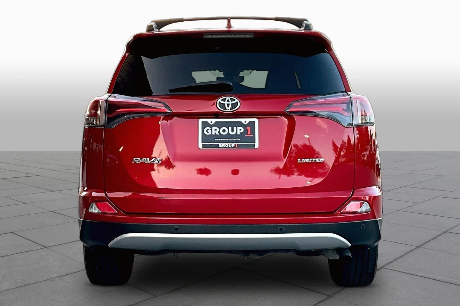 Used 2016 Toyota RAV4 Limited w/ Advanced Technology Package FWD image 5