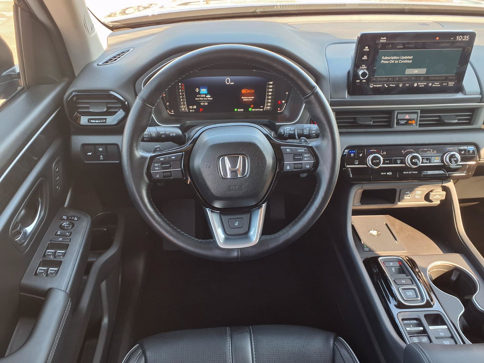 Used 2024 Honda Pilot Elite image 14