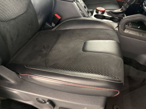 Used 2025 Ford Bronco Raptor w/ Interior Carbon Fiber Pack image 29