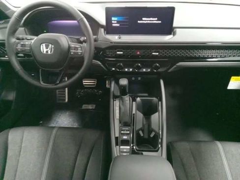Used 2023 Honda Accord Sport image 21