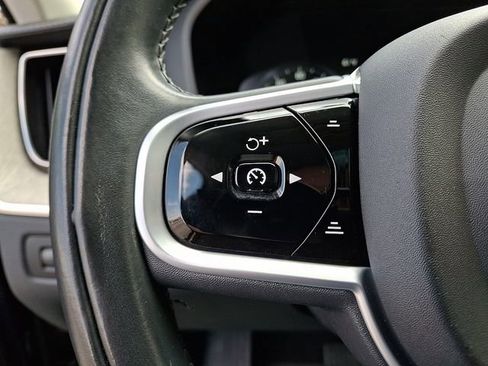 Used 2021 Volvo XC60 T6 Inscription w/ Advanced Package image 22