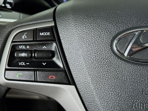 Used 2018 Hyundai Elantra SEL image 13