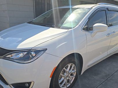 Used 2020 Chrysler Pacifica Touring-L