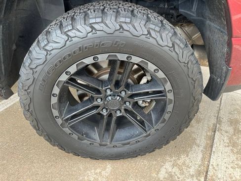 Used 2020 RAM 1500 Big Horn AWD/4WD image 6