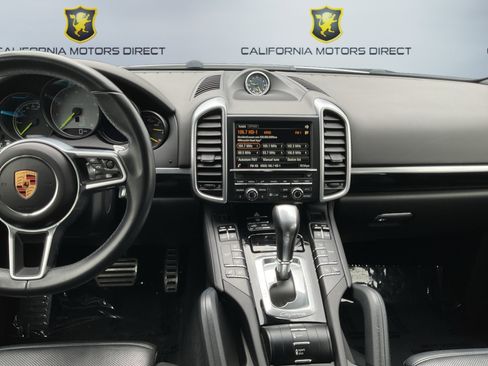 Used 2016 Porsche Cayenne S AWD/4WD image 13