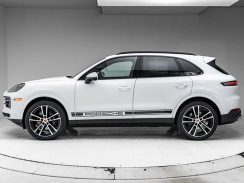 New 2026 Porsche Cayenne AWD/4WD image 2