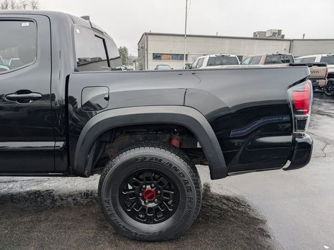 Certified 2019 Toyota Tacoma TRD Pro image 4