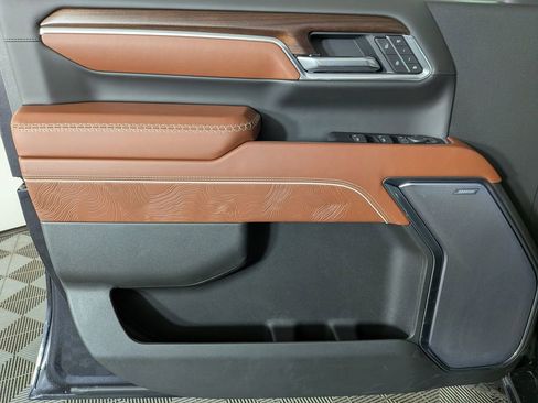 New 2026 GMC Sierra 3500 Denali Ultimate image 15