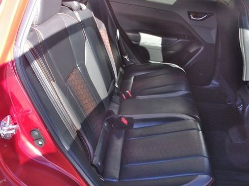 Used 2025 Subaru Crosstrek 2.5i Limited w/ Crosstrek Mirror Package image 31