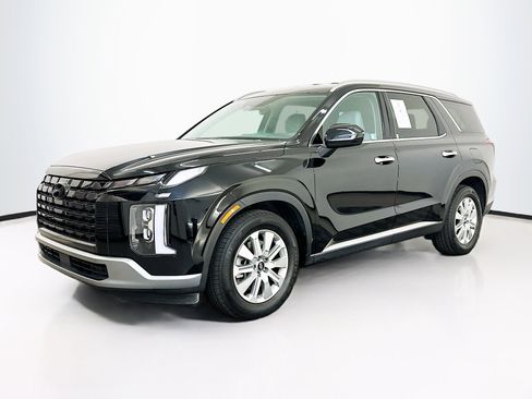 Used 2025 Hyundai Palisade SEL AWD/4WD image 3
