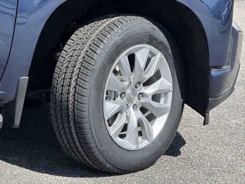 Used 2022 Chevrolet Silverado 1500 Custom w/ LPO, Dark Essentials Package image 12