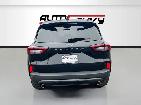 Used 2025 Ford Escape ST-Line FWD image 6