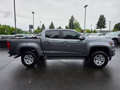 Used 2018 Chevrolet Colorado LT AWD/4WD image 2