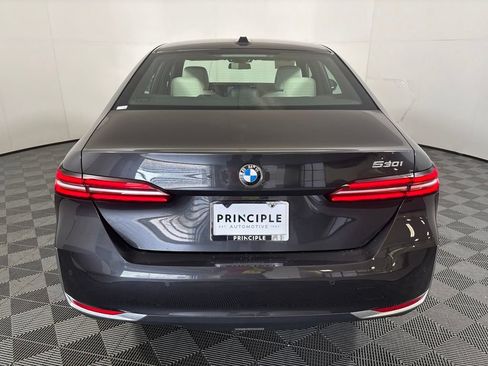 Certified 2026 BMW 530i w/ Premium Package RWD image 6