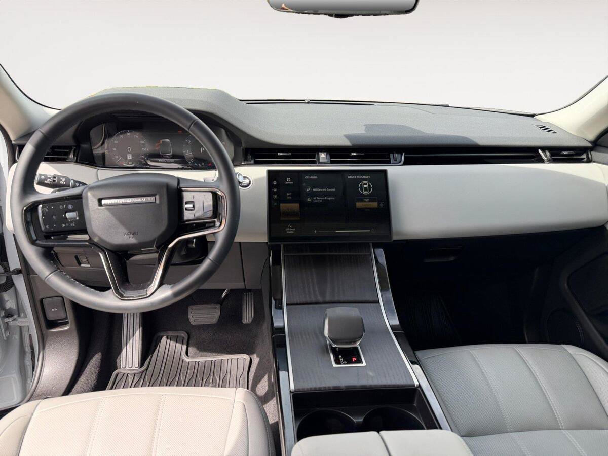 Used 2024 Land Rover Range Rover Evoque S AWD/4WD image 10