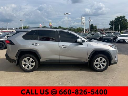 Used 2020 Toyota RAV4 LE w/ All Weather Liner Package AWD/4WD image 5