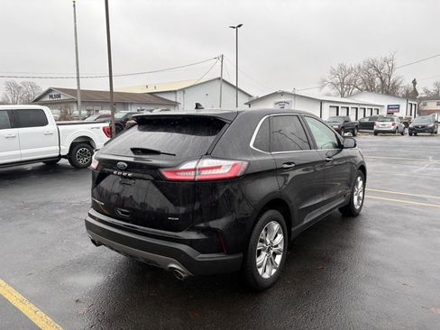 Used 2024 Ford Edge Titanium image 25
