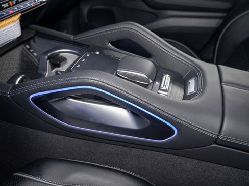 New 2026 Mercedes-Benz GLS 580 4MATIC image 21