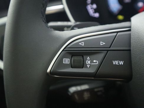 New 2025 Audi Q3 2.0T Premium image 12