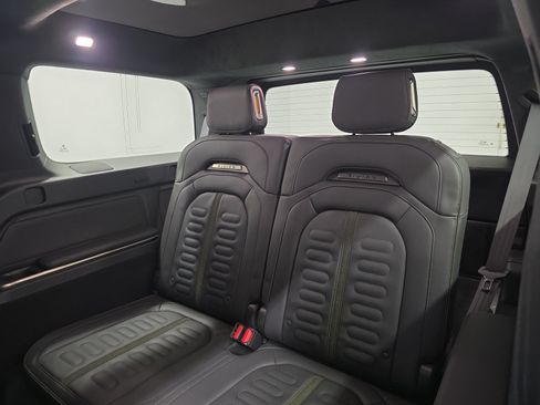 Used 2023 Rivian R1S Adventure AWD/4WD image 22