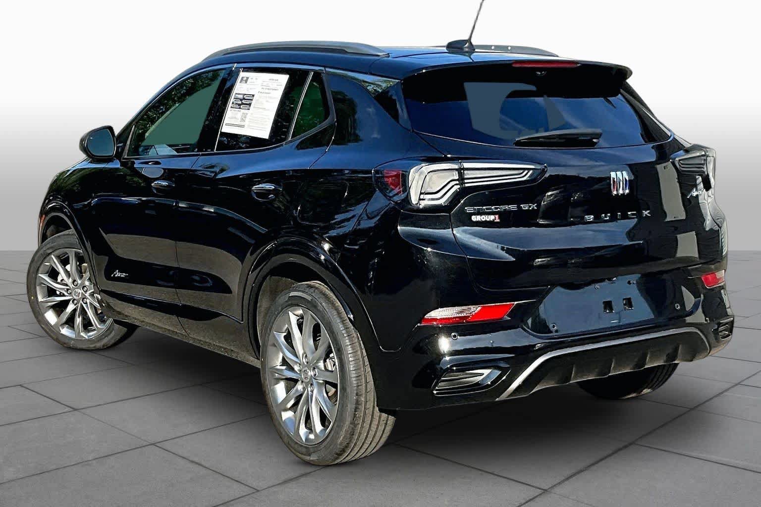 Used 2024 Buick Encore GX Avenir w/ Avenir Technology Package FWD image 11