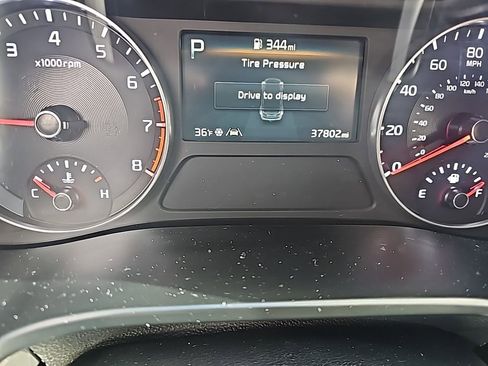 Used 2024 Kia Forte LXS image 15