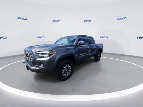 Used 2020 Toyota Tacoma TRD Off-Road AWD/4WD image 4