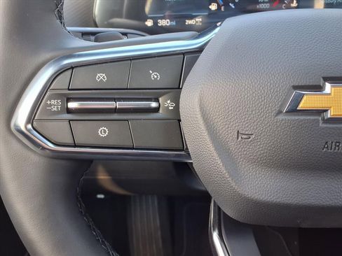 New 2026 Chevrolet Equinox LT w/ Convenience Package II image 17