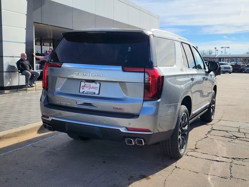 New 2026 GMC Yukon Denali w/ Denali Reserve Package image 3