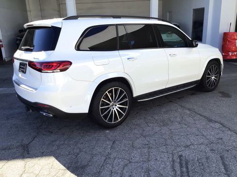 Used 2022 Mercedes-Benz GLS 450 4MATIC image 4