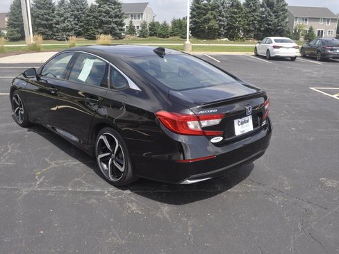 Certified 2022 Honda Accord Sport image 5