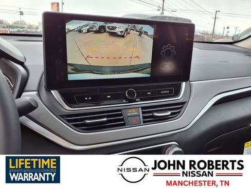 New 2026 Nissan Altima 2.5 SR w/ SR Midnight Edition Package image 6