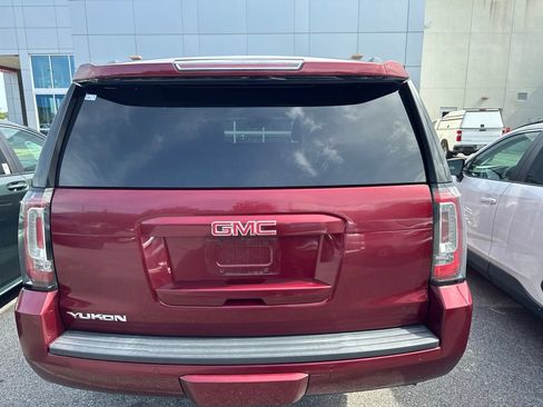 Used 2017 GMC Yukon SLT w/ Premium Edition RWD image 9